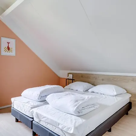 Zonnige Luxe Met Grote Tuin