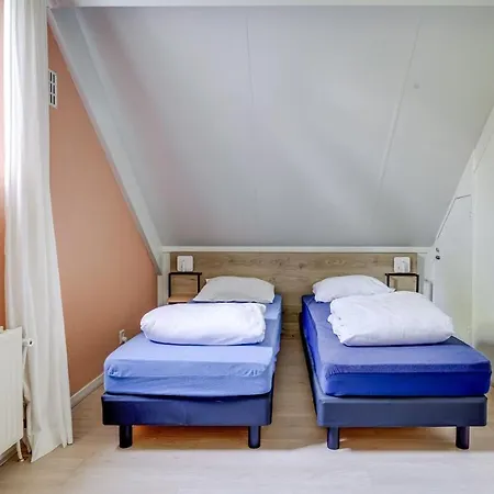 Zonnige Luxe Met Grote Tuin 別荘