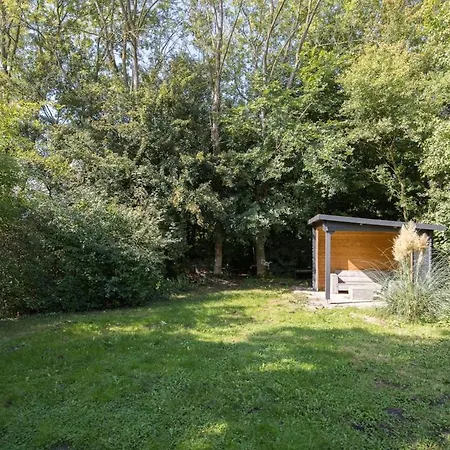 別荘 Zonnige Luxe Met Grote Tuin