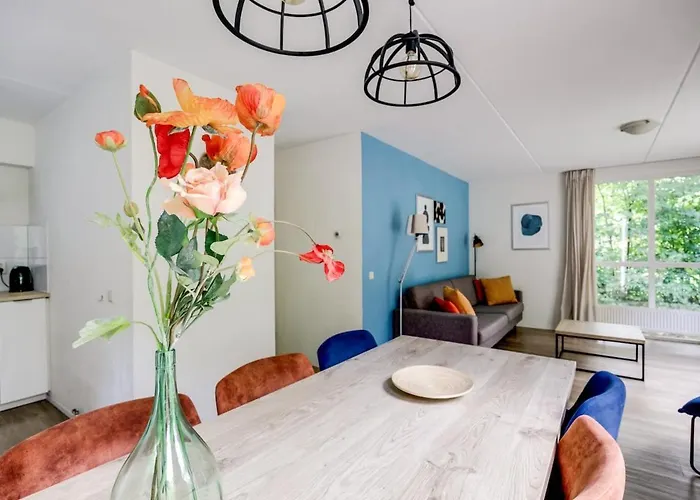 Zonnige Luxe Met Grote Tuin Semesterbostad *