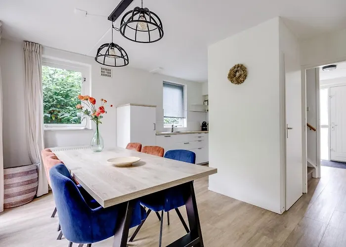 Zonnige Luxe Met Grote Tuin * Ewijk