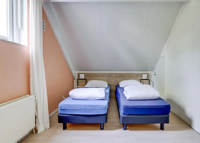 Zonnige Luxe Met Grote Tuin Semesterbostad