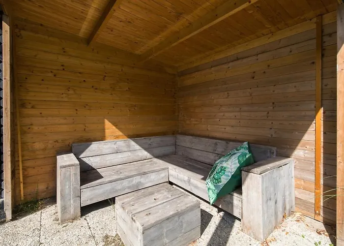 Zonnige Luxe Met Grote Tuin Semesterbostad *