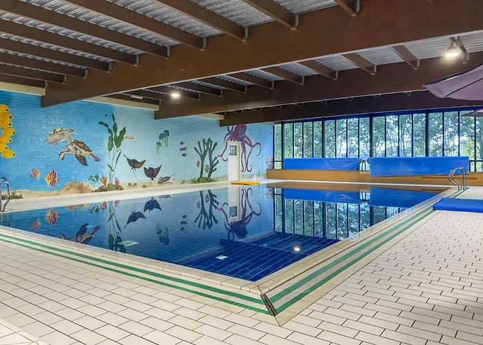 Zonnige Luxe Met Grote Tuin Semesterbostad