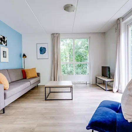 Tatil Evi Zonnige Luxe Met Grote Tuin