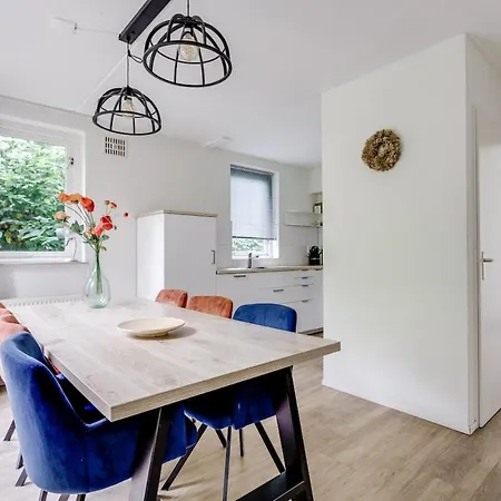 Zonnige Luxe Met Grote Tuin * Ewijk