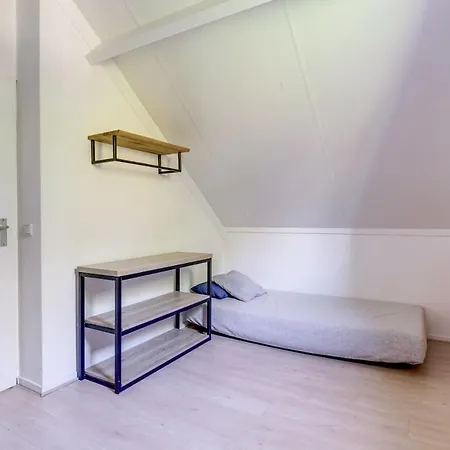 Tatil Evi Zonnige Luxe Met Grote Tuin