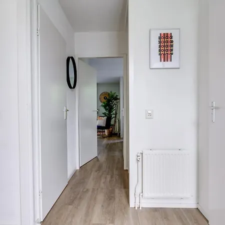 Zonnige Luxe Met Grote Tuin Tatil Evi Ewijk