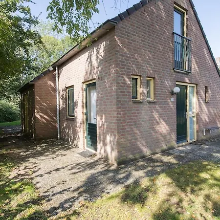 Zonnige Luxe Met Grote Tuin